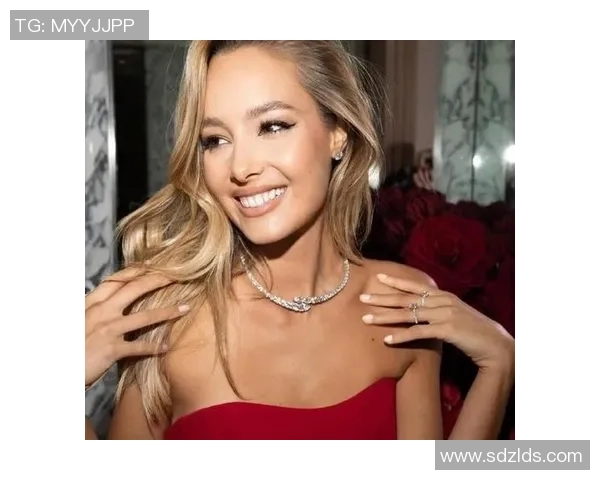 中超足球明星背后的女人们揭秘她们的爱情与生活故事